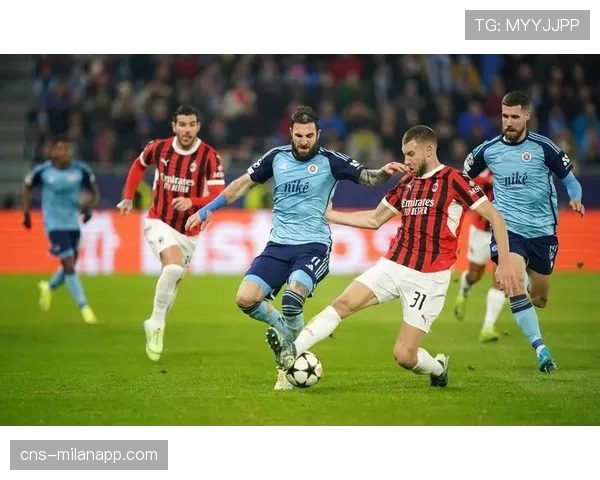 巴列卡诺2-2塞维利亚,比赛尾声两队通过边路传中各入一球 巴列卡诺2-2塞维利亚,比赛尾声两队通过边路传中各入一球